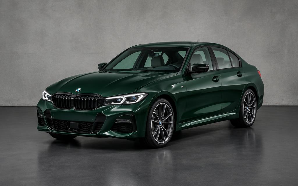 2022 BMW 330i M Sport in Racing green